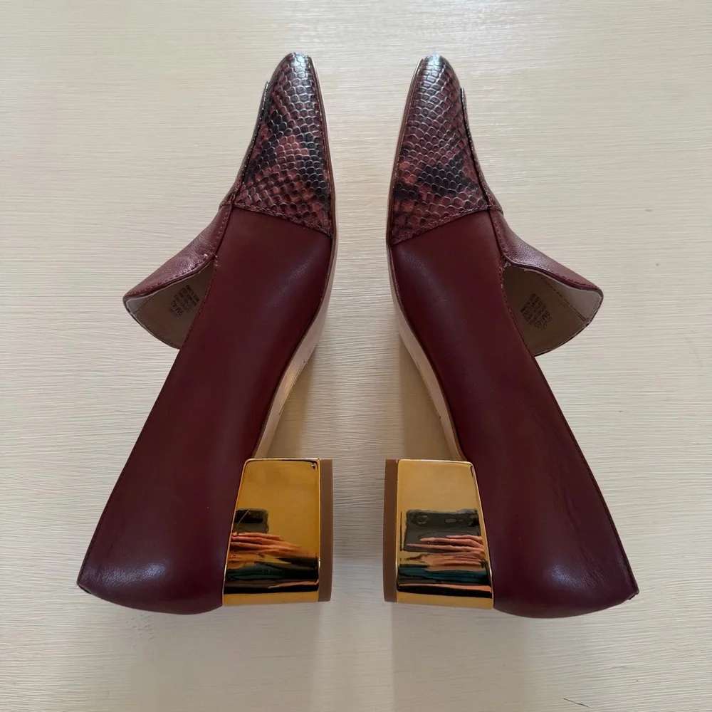 Louise et Cie Snakeskin Leather‎ Block Heel Loafers Size 9 Burgundy Brown